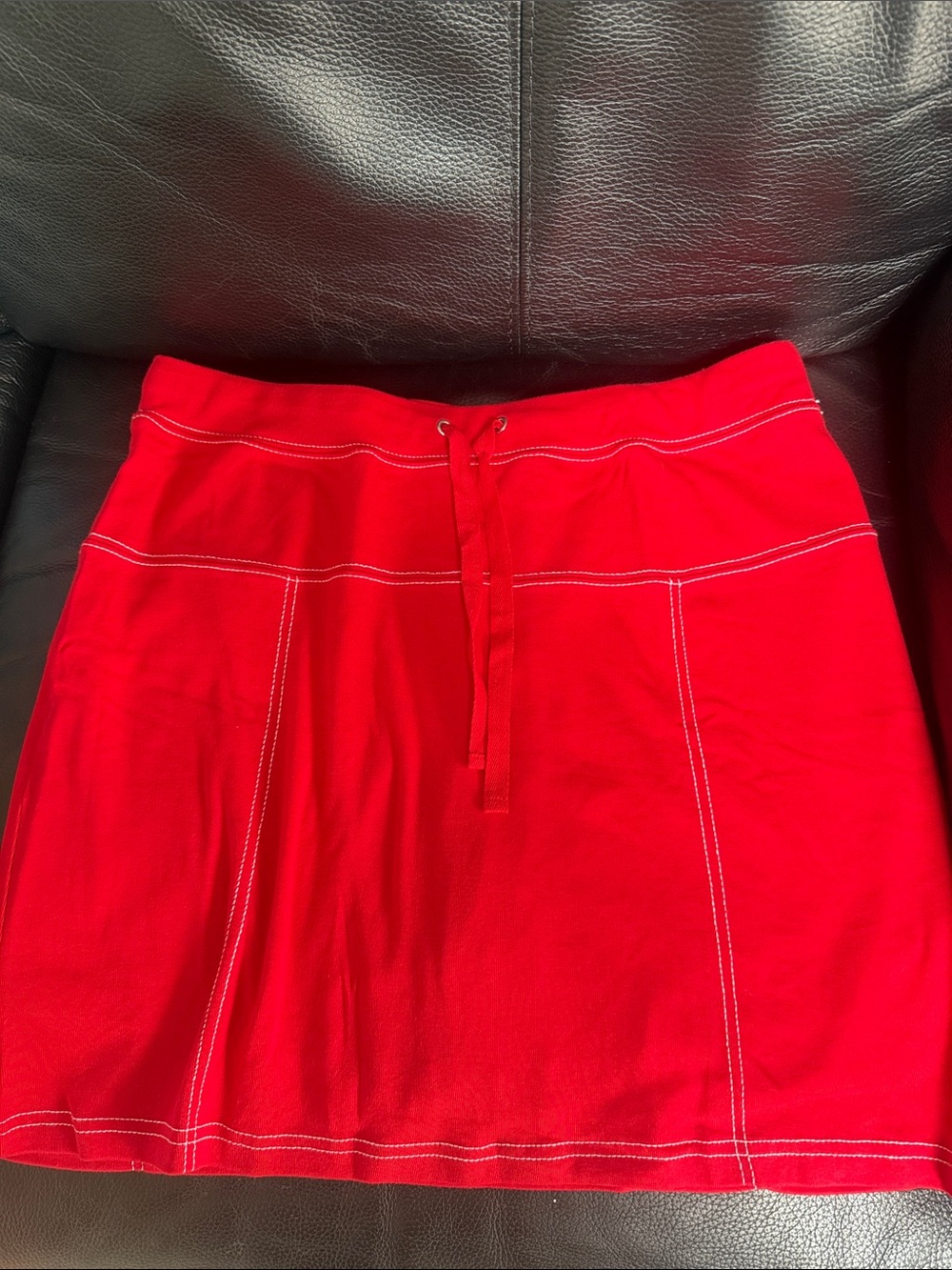 Anne Klein Sport Red Skort with White Contrast Stitching
